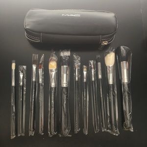 MAC cosmetics 12 piece brush set